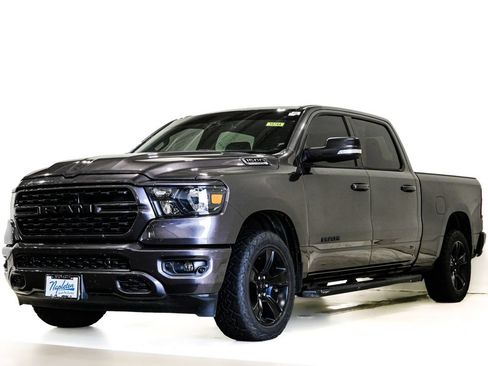 Used 2022 RAM 1500 Big Horn AWD/4WD image 3