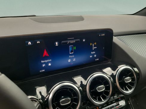 Certified 2026 Mercedes-Benz GLA 250 image 21