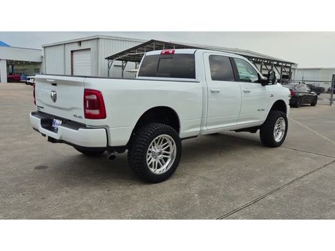 Used 2024 RAM 2500 Laramie image 8