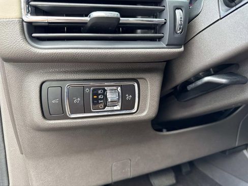 Certified 2023 Lincoln Corsair FWD image 31