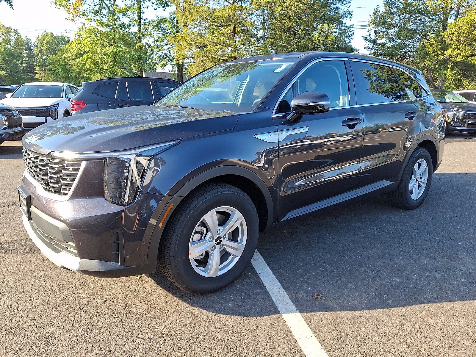 New 2026 Kia Sorento LX FWD image 3