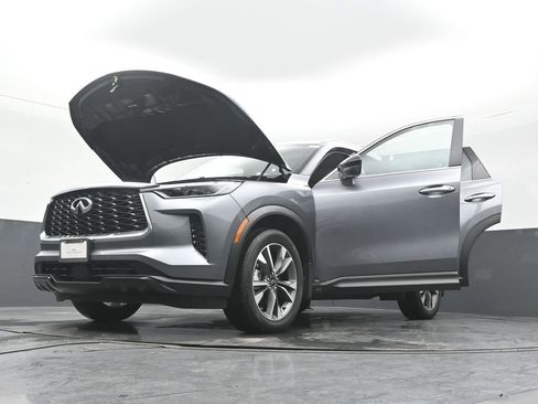 Certified 2025 INFINITI QX60 Luxe image 54