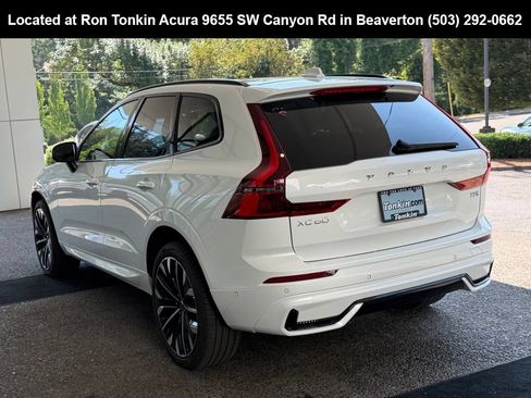 Used 2026 Volvo XC60 T8 Ultra w/ Climate Package PRO AWD/4WD image 5