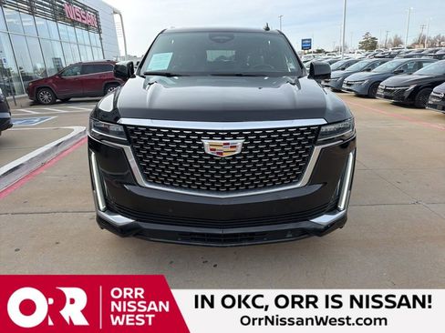 Used 2021 Cadillac Escalade ESV Premium Luxury Platinum image 8