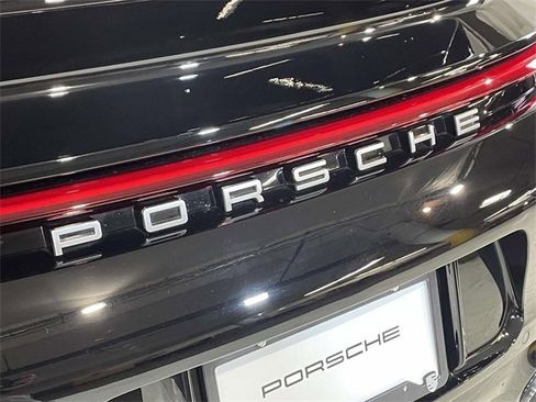 Used 2023 Porsche 911 Carrera image 12