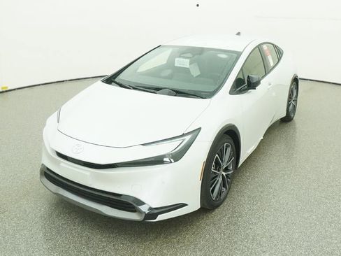 New 2026 Toyota Prius XLE image 16