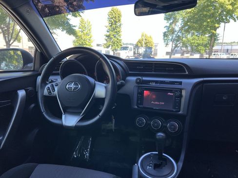 Used 2015 Scion tC FWD image 14