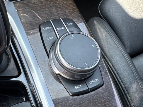 Used 2020 BMW X3 sDrive30i w/ Premium Package RWD image 19