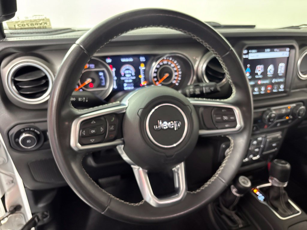 Used 2019 Jeep Wrangler Unlimited Sahara AWD/4WD image 26