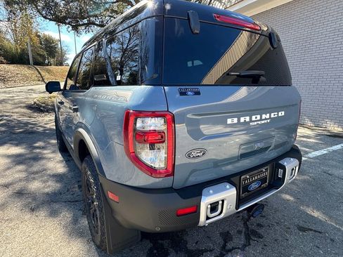 New 2026 Ford Bronco Sport Outer Banks w/ Sasquatch Outer Banks Package image 39