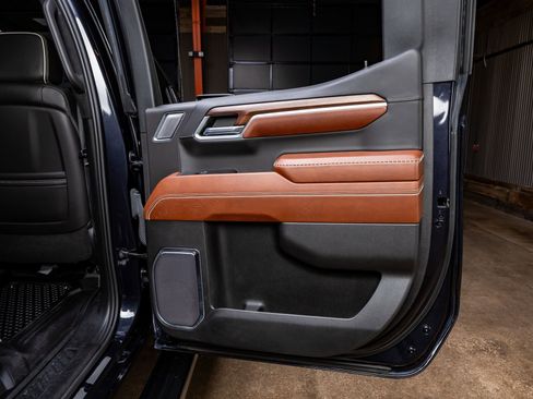 Used 2023 GMC Sierra 1500 Denali Ultimate image 39