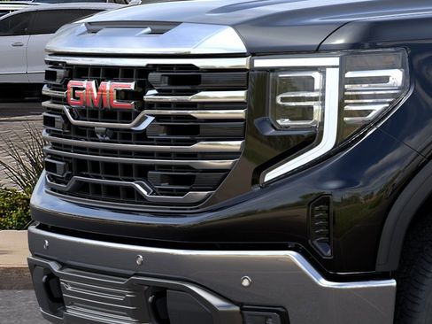 New 2026 GMC Sierra 1500 SLT AWD/4WD image 13