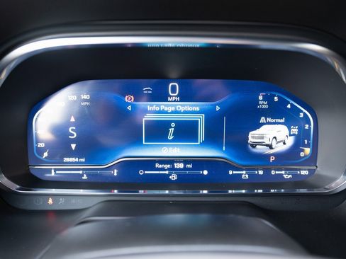 Used 2024 Chevrolet Tahoe High Country image 6