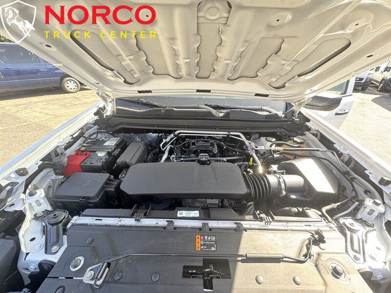 Used 2023 Chevrolet Colorado W/T RWD image 25