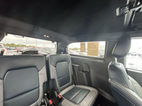 Used 2023 Ford Bronco Outer Banks image 14