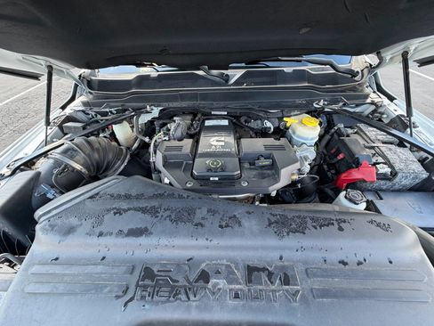 Used 2019 RAM 3500 Tradesman AWD/4WD image 9