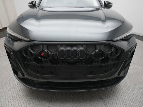 New 2025 Audi SQ5 Premium Plus image 23