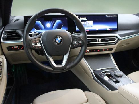 Used 2024 BMW 330i Sedan w/ Convenience Package RWD image 17