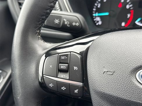 Used 2022 Ford Escape SE w/ Cold Weather Package image 22