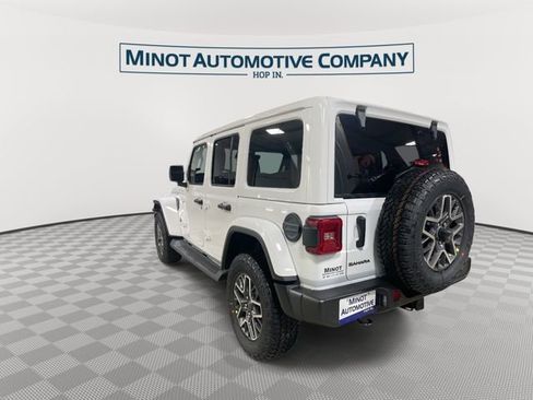 New 2026 Jeep Wrangler Sahara AWD/4WD image 6