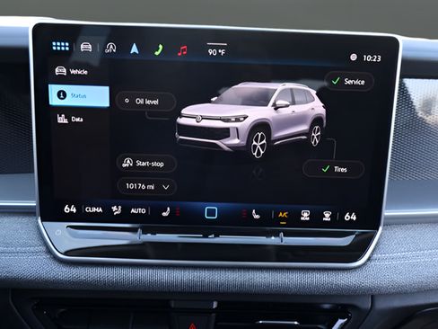 Used 2025 Volkswagen Tiguan S AWD/4WD image 24