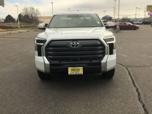 Used 2025 Toyota Tundra Limited AWD/4WD image 3