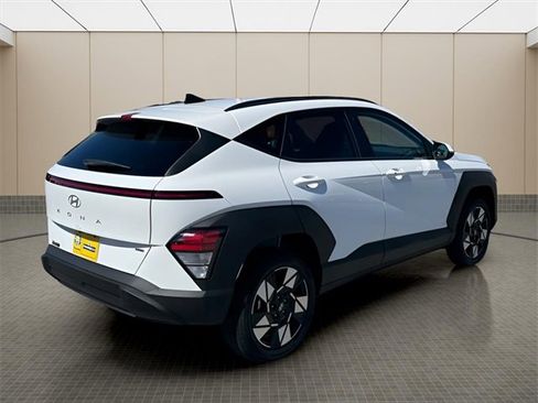 New 2025 Hyundai Kona SEL image 3