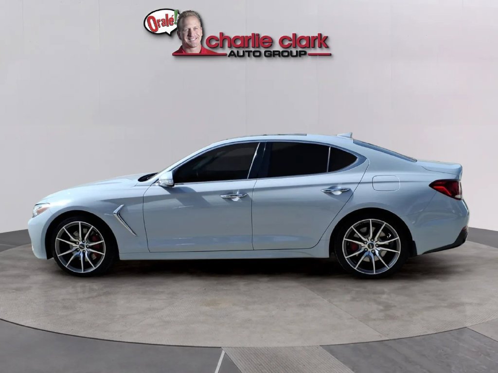 Used 2020 Genesis G70 3.3T w/ Elite Package RWD image 2