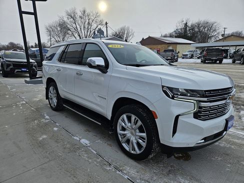 Used 2024 Chevrolet Tahoe Premier image 6