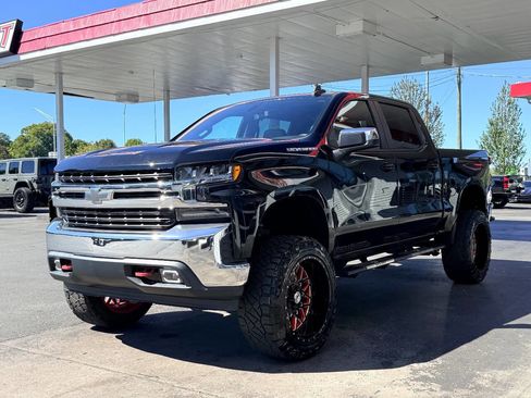 Used 2020 Chevrolet Silverado 1500 LT image 8