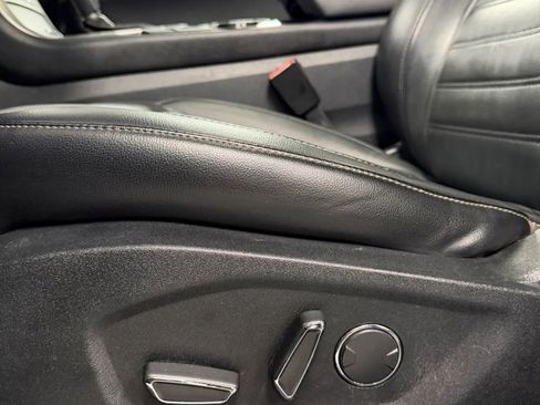 Used 2018 Ford Edge SEL w/ Equipment Group 201A image 19