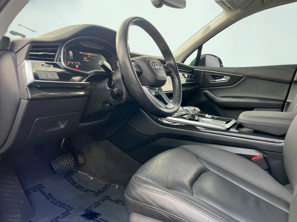 Used 2022 Audi Q7 3.0T Premium Plus AWD/4WD image 55