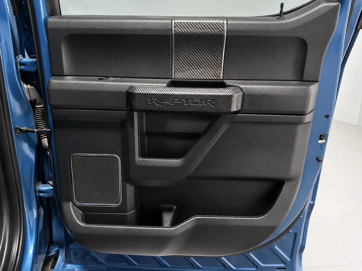 Used 2019 Ford F150 Raptor w/ Equipment Group 802A Luxury AWD/4WD image 21
