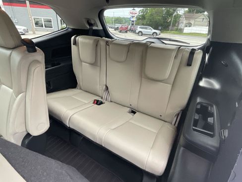 Used 2019 Subaru Ascent Limited AWD/4WD image 13