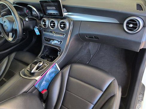 Used 2016 Mercedes-Benz C 300 Sport image 22