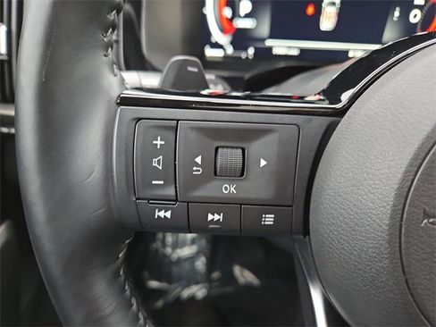 Certified 2024 Nissan Pathfinder Platinum w/ Cargo Package image 9