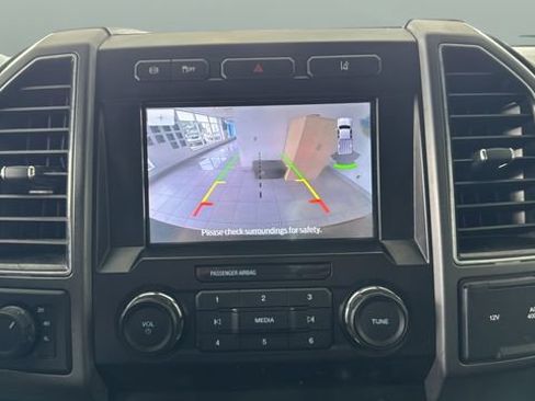 Used 2020 Ford F250 XLT AWD/4WD image 11