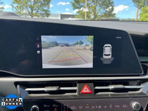 Used 2024 Kia Niro Wind w/ Wind Preserve Package FWD image 32