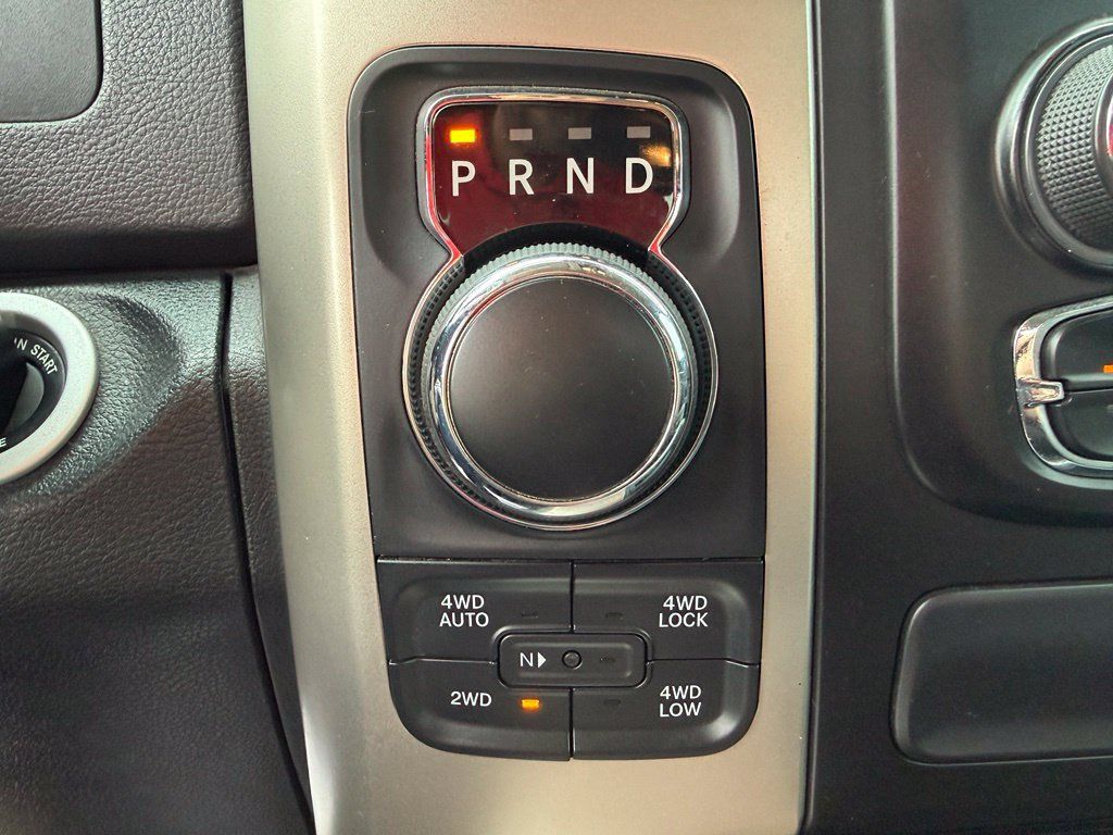 Used 2015 RAM 1500 Big Horn AWD/4WD image 9