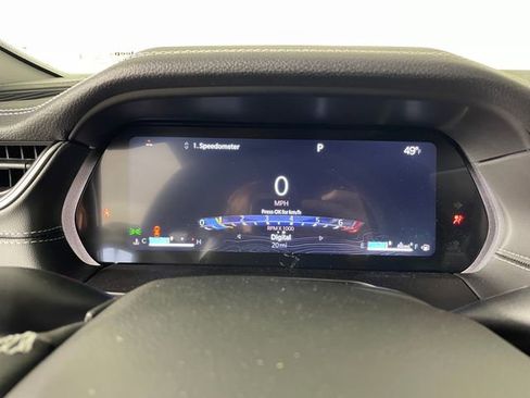 New 2025 Jeep Grand Cherokee L Limited image 3