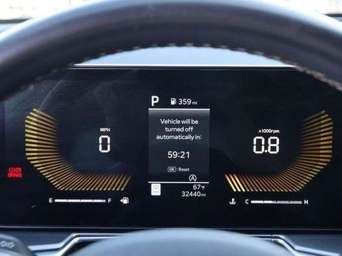 Used 2024 Kia Sorento S image 13