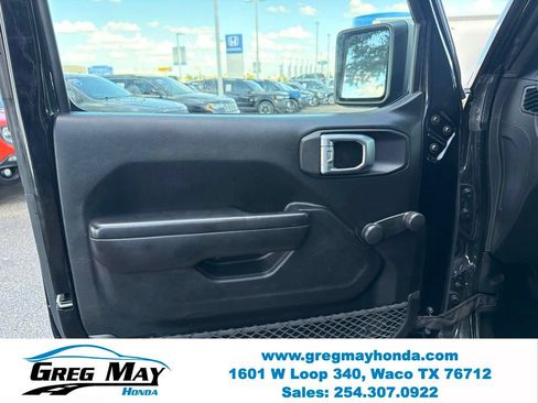 Used 2021 Jeep Wrangler Unlimited Sport AWD/4WD image 10