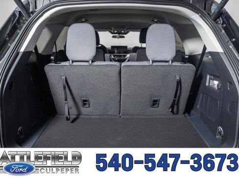 New 2026 Ford Explorer Active image 9