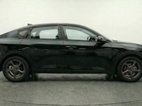 Used 2025 Kia K4 LXS image 11