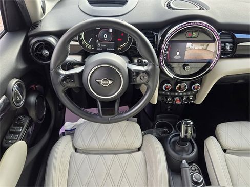 Used 2022 MINI Cooper S image 15