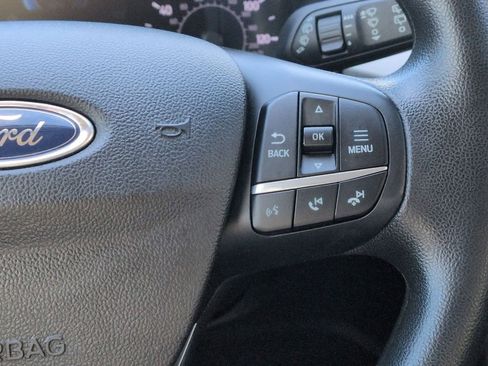 Used 2020 Ford Escape SE image 25