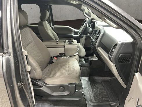 Used 2018 Ford F150 XLT image 18