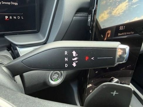 Used 2026 GMC Terrain Elevation FWD image 40