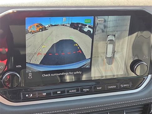 Used 2023 Nissan Rogue Platinum image 19