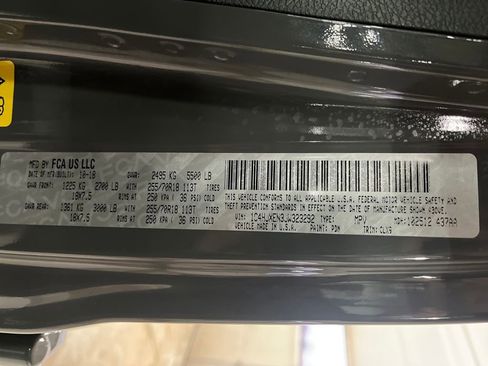 Used 2018 Jeep Wrangler Unlimited Sahara w/ Dual Top Group image 36